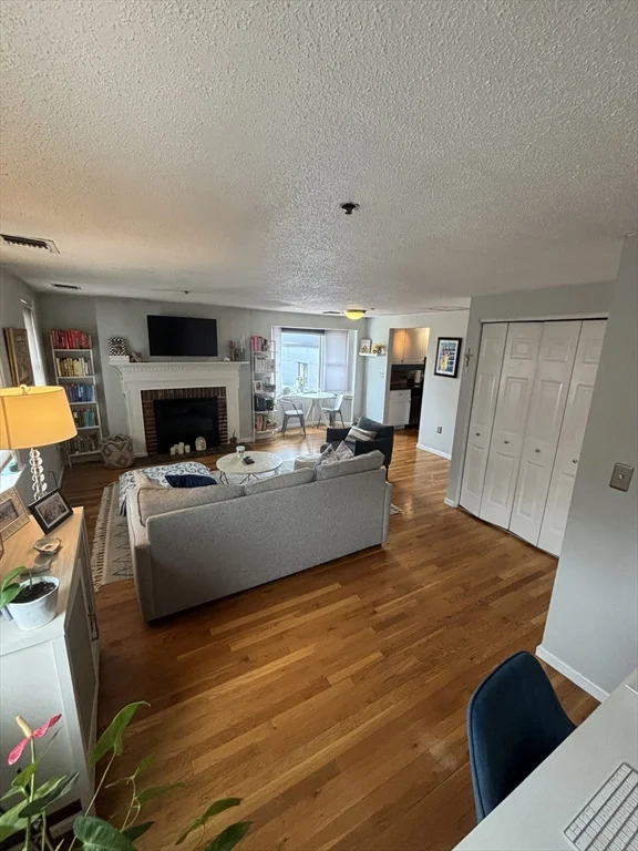 1 bed, 1 bath apartment for rent at 19 Main St Unit D, Charlestown