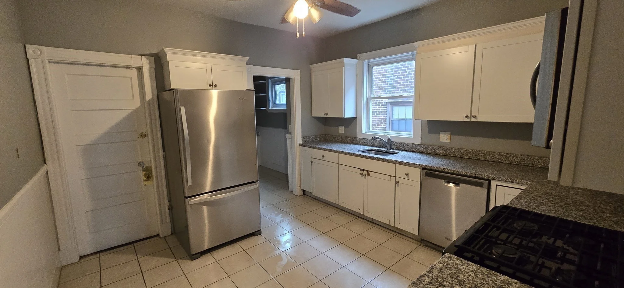 4 bed, 1 bath apartment for rent at 19 Marlborough St Unit 2, Chelsea — photo 5 of 14