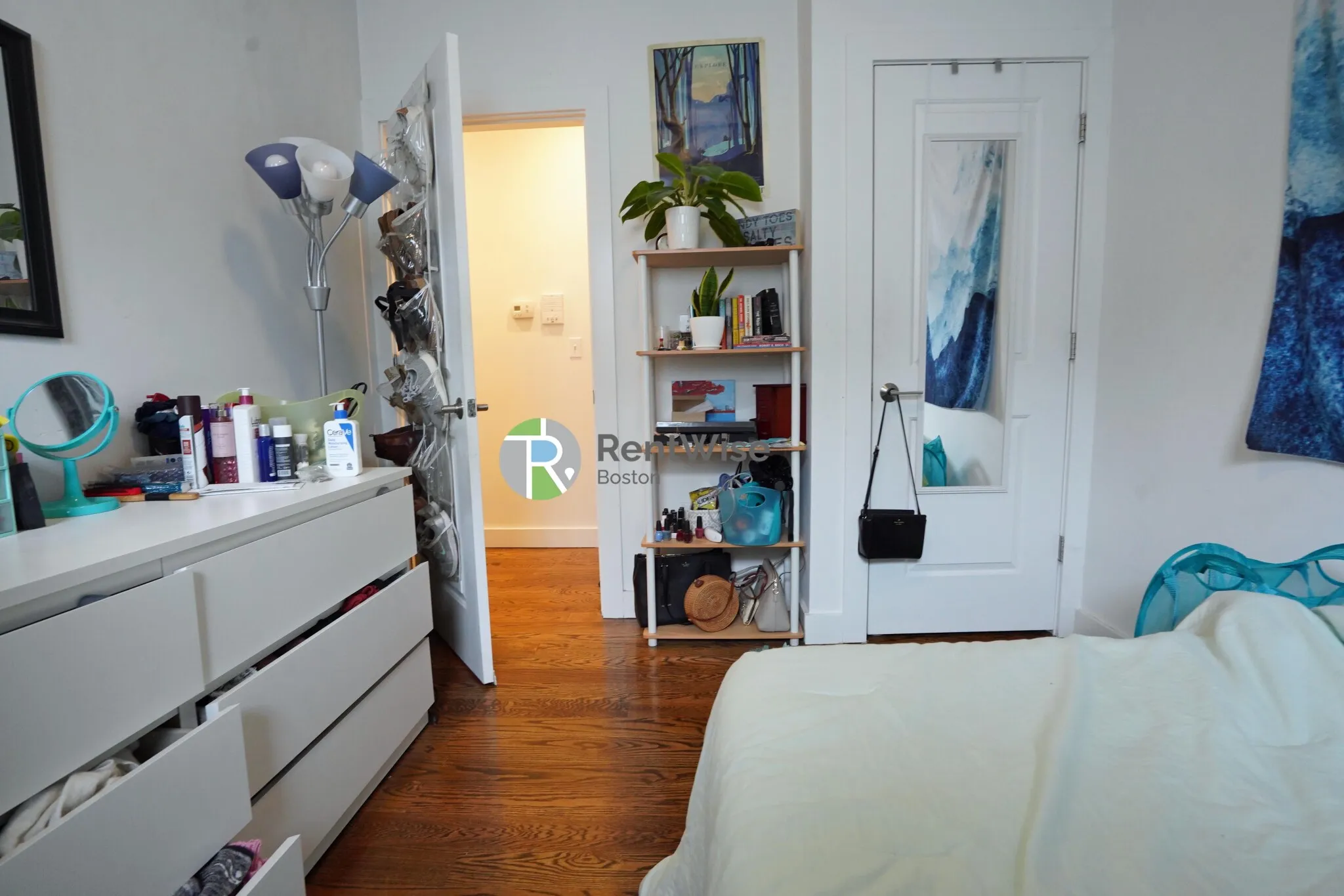 3 bed, 2 bath apartment for rent at 19 Marney St Unit 5, Wellington-Harrington — photo 18 of 41