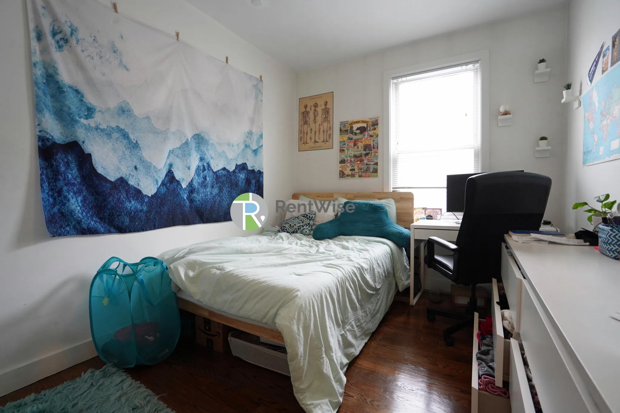 3 bed, 2 bath apartment for rent at 19 Marney St Unit 5, Wellington-Harrington — photo 17 of 41