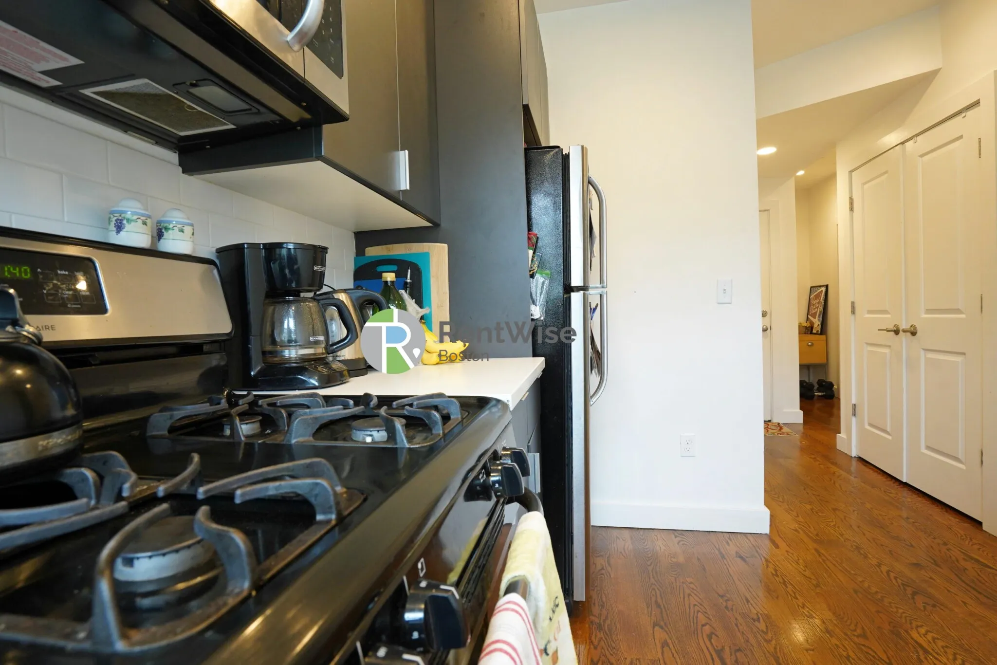 3 bed, 2 bath apartment for rent at 19 Marney St Unit 5, Wellington-Harrington — photo 9 of 41