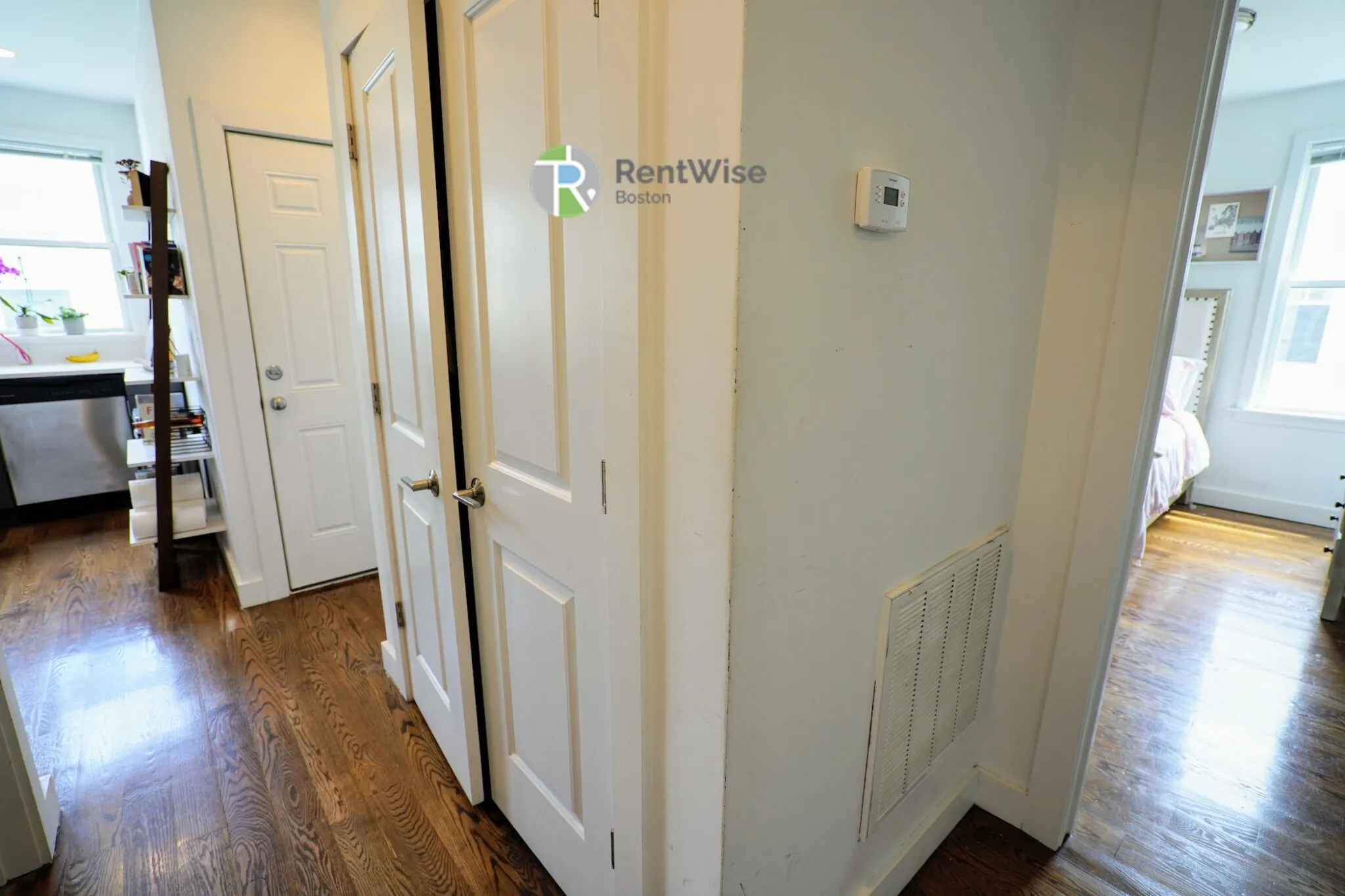 3 bed, 2 bath apartment for rent at 19 Marney St Unit 6, Wellington-Harrington — photo 4 of 38