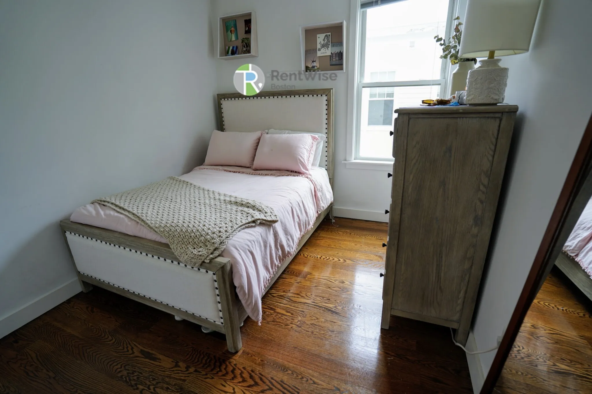 3 bed, 2 bath apartment for rent at 19 Marney St Unit 6, Wellington-Harrington — photo 10 of 38