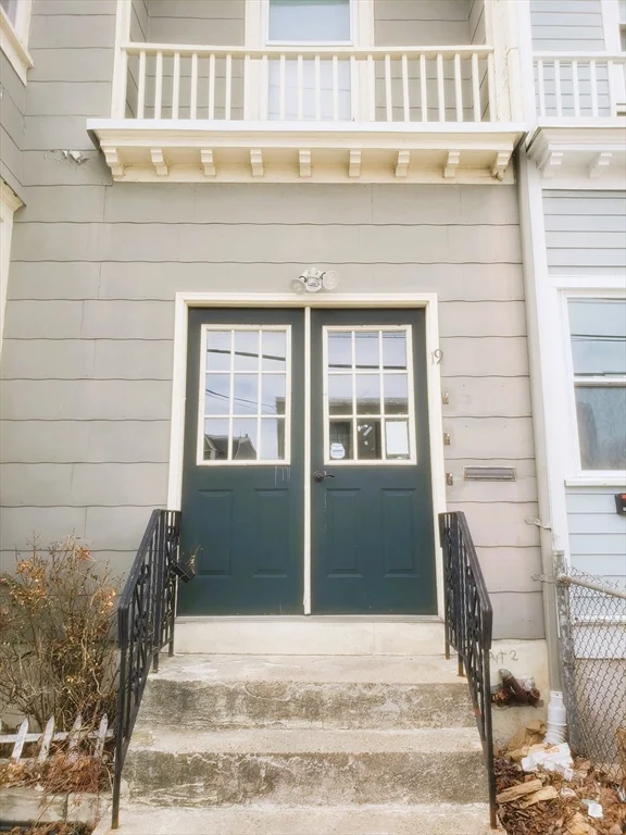 2 bed, 1 bath apartment for rent at 19 Marshall St Unit 1, Winter Hill — photo 23 of 24