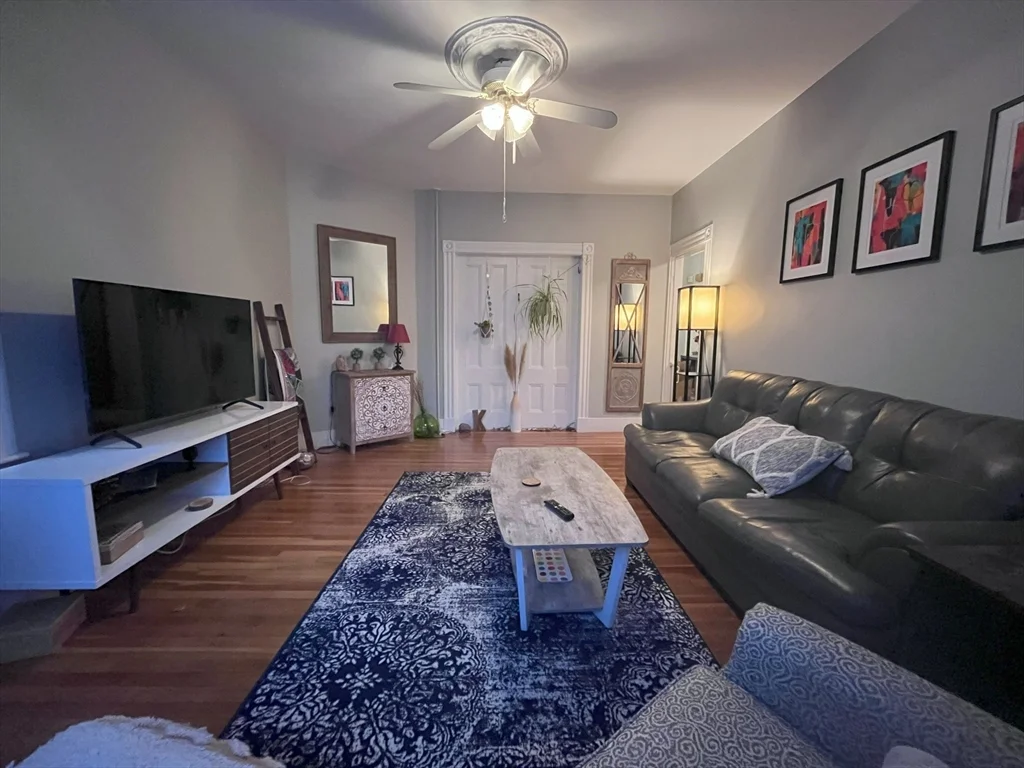 2 bed, 1 bath apartment for rent at 19 Marshall St Unit 1, Winter Hill — photo 5 of 24