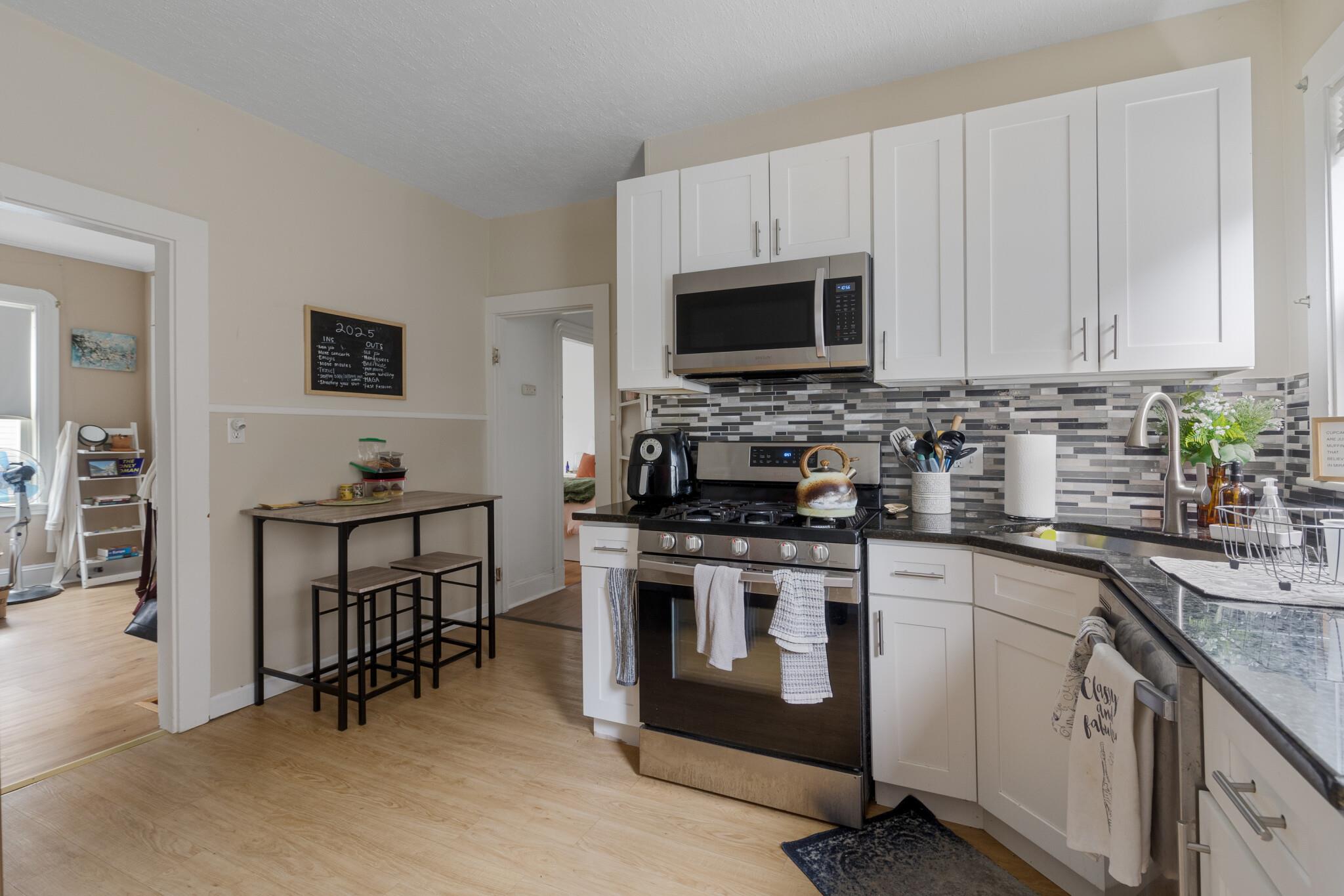 3 bed, 1 bath apartment for rent at 19 Marshall St Unit 2, Winter Hill — photo 2 of 16