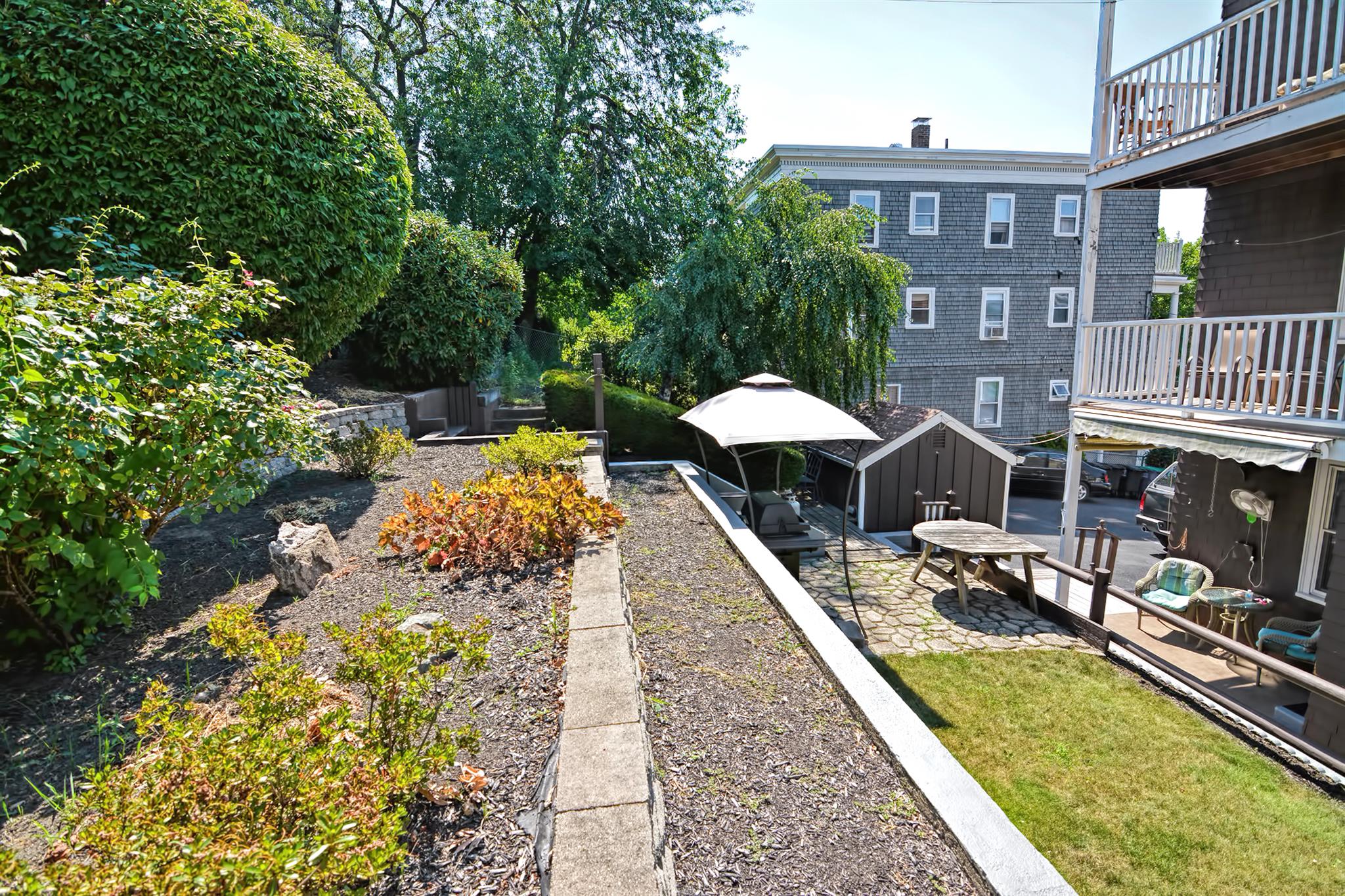 3 bed, 1 bath apartment for rent at 19 Marshall St Unit 2, Winter Hill — photo 15 of 16