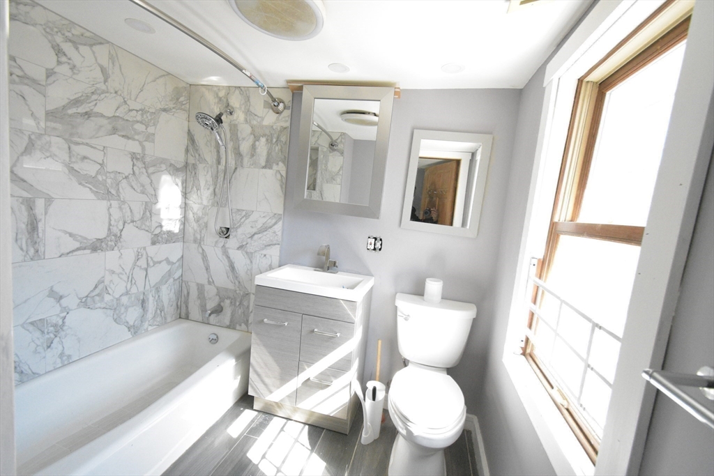 3 bed, 1 bath apartment for rent at 19 Mason St Unit 2, Boston — photo 12 of 13