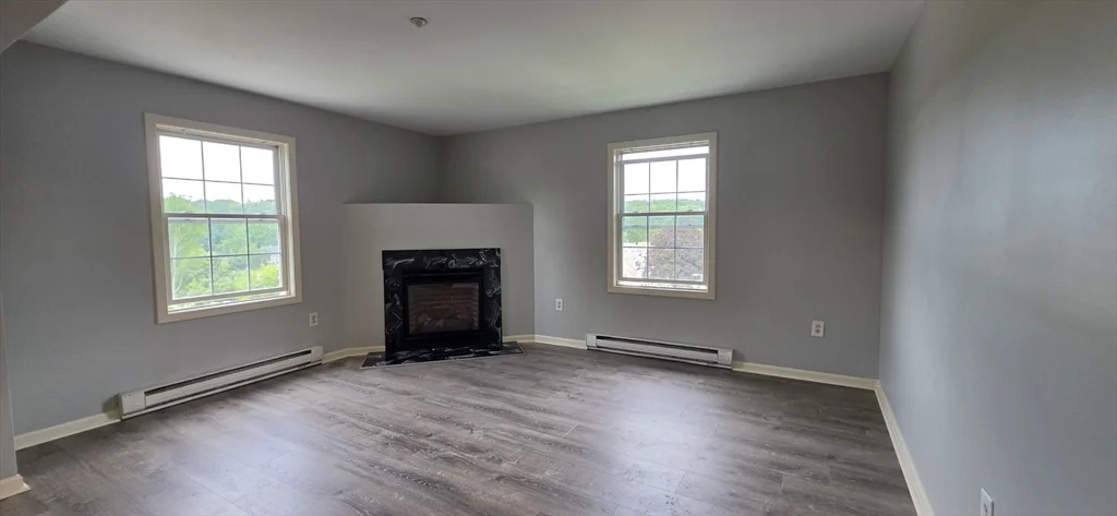 3 bed, 1 bath apartment for rent at 19 Mcdonald St Unit 3, Spencer — photo 6 of 18