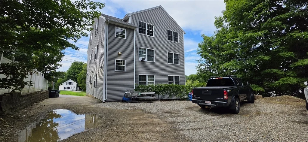 3 bed, 1 bath apartment for rent at 19 Mcdonald St Unit 3, Spencer — photo 15 of 18