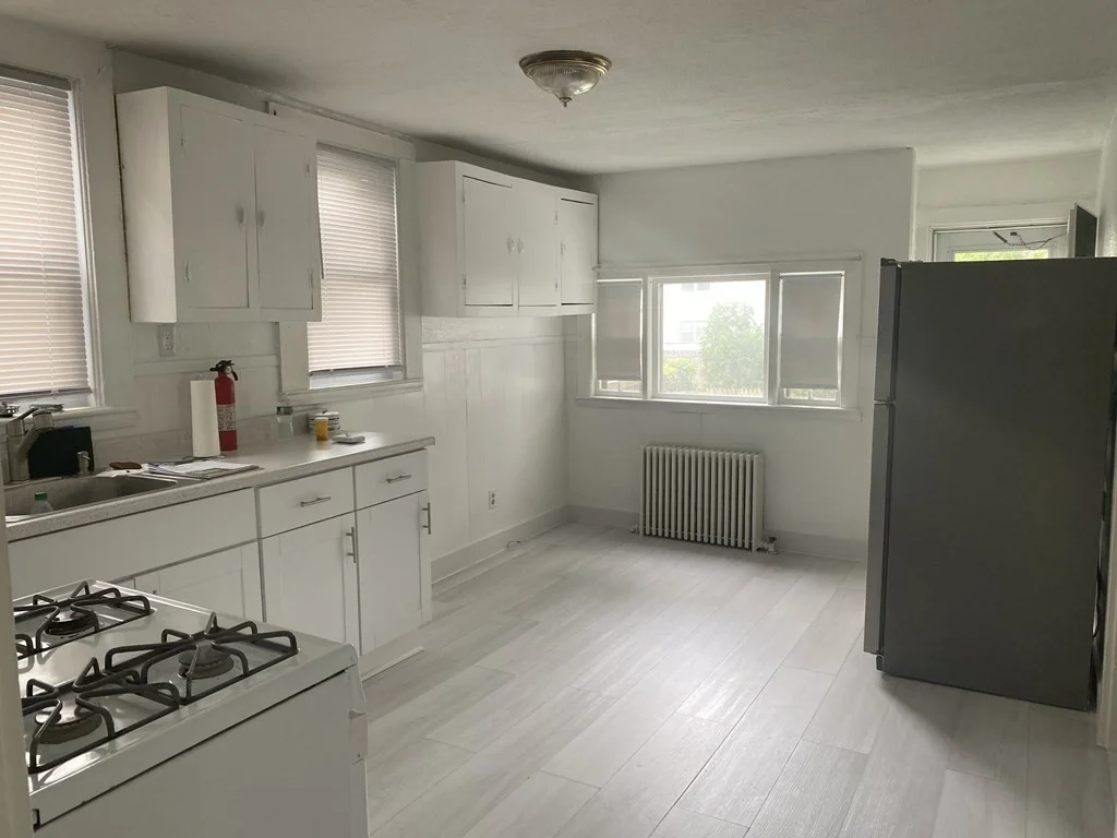 2 bed, 1 bath apartment for rent at 19 Meacham St Unit 01, Somerville — photo 1 of 11