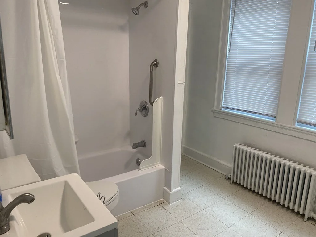 2 bed, 1 bath apartment for rent at 19 Meacham St Unit 01, Somerville — photo 6 of 11