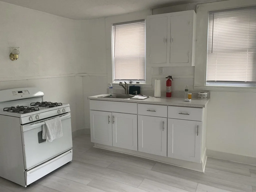 2 bed, 1 bath apartment for rent at 19 Meacham St Unit 01, Somerville — photo 2 of 11