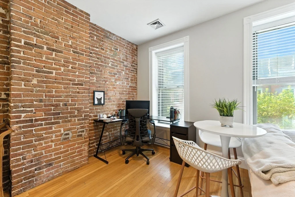 1 bed, 1 bath apartment for rent at 19 Medford St Unit U2, Chelsea — photo 5 of 26