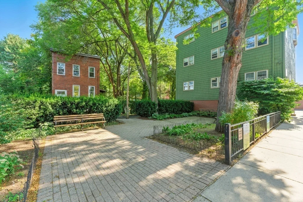 1 bed, 1 bath apartment for rent at 19 Medford St Unit U2, Chelsea — photo 26 of 26
