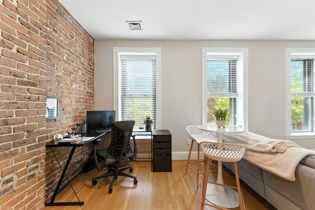 1 bed, 1 bath apartment for rent at 19 Medford St Unit U2, Chelsea — photo 6 of 26