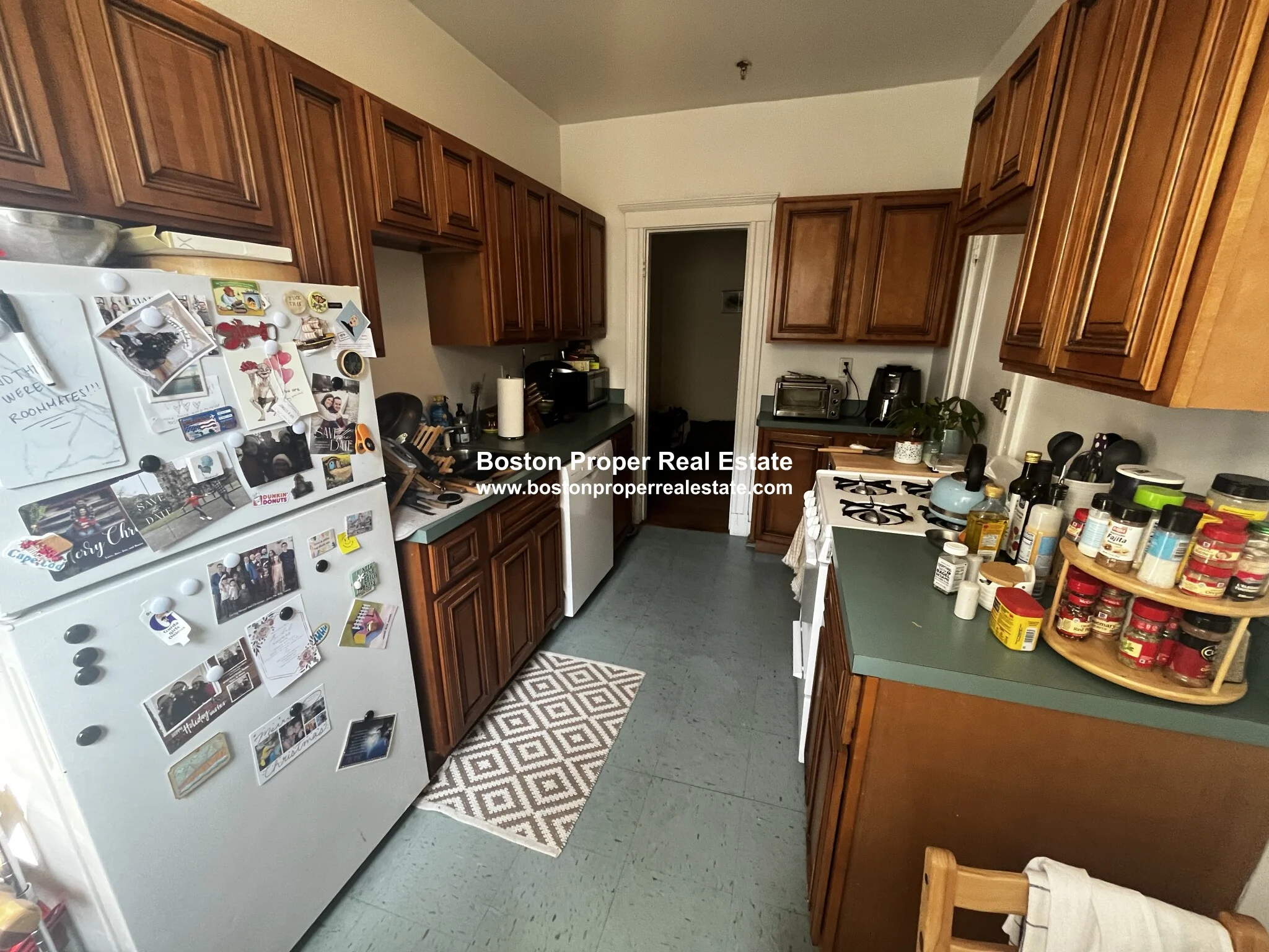 2 bed, 1 bath apartment for rent at 19 Melvin Ave Unit 10, Brighton — photo 6 of 13