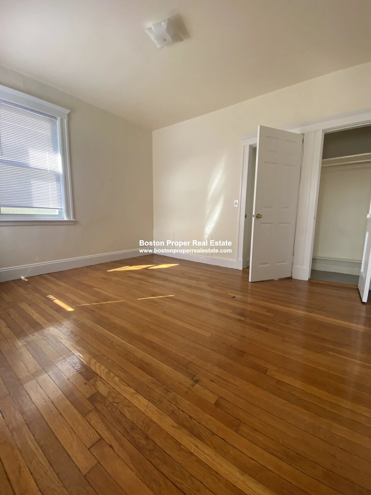 3 bed, 1 bath apartment for rent at 19 Melvin Ave Unit 14, Brighton — photo 19 of 22