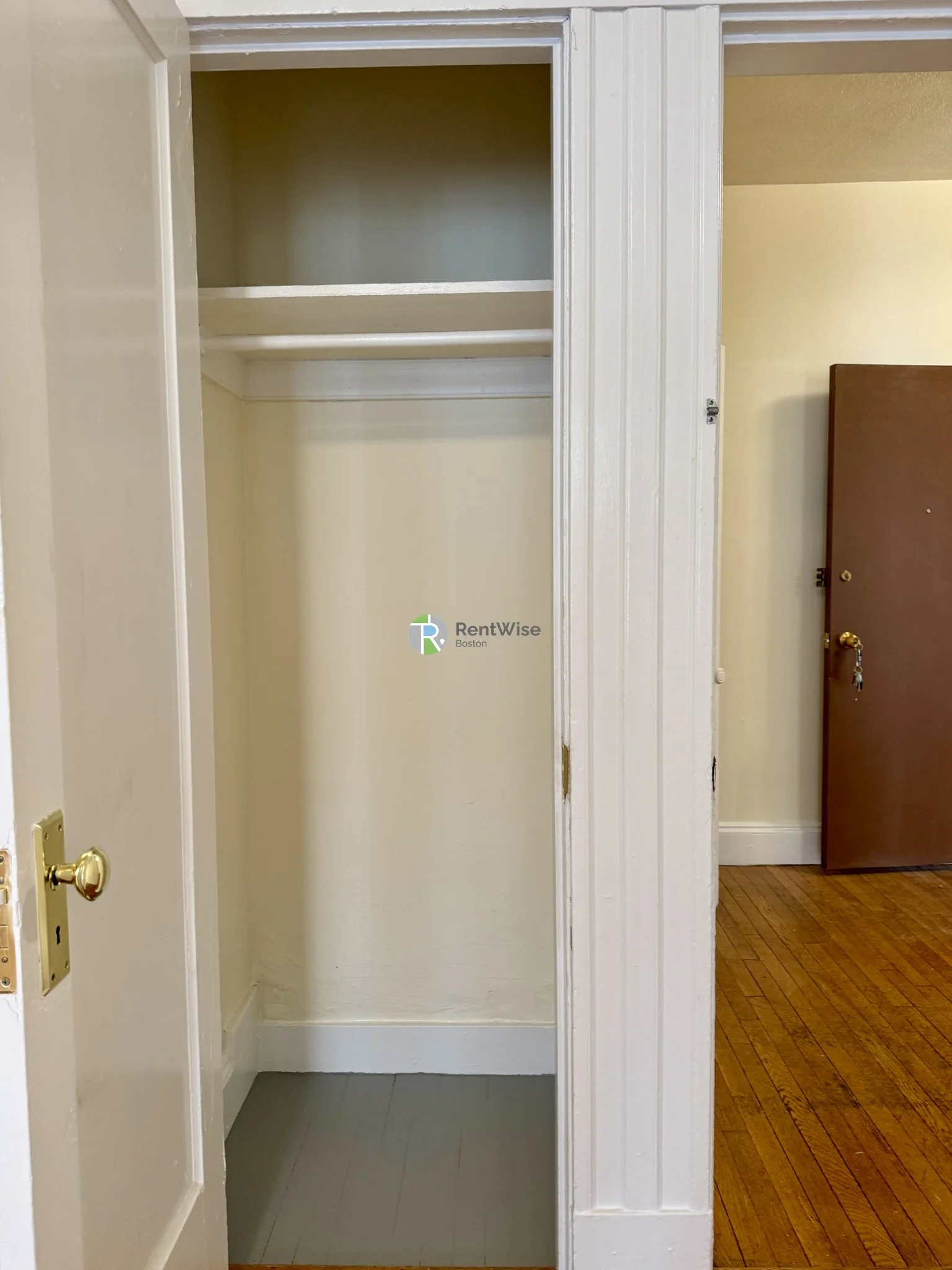 3 bed, 1 bath apartment for rent at 19 Melvin Ave Unit 4, Brighton — photo 23 of 28