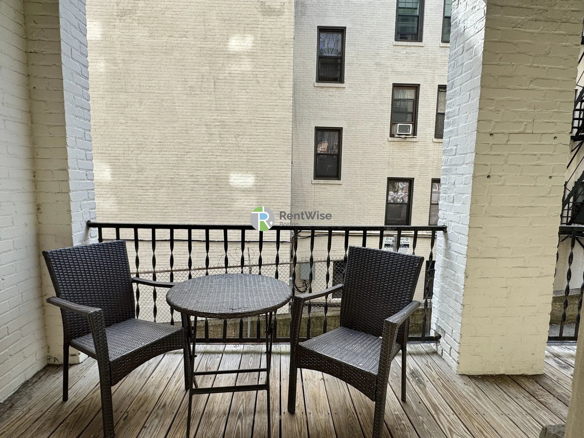 3 bed, 1 bath apartment for rent at 19 Melvin Ave Unit 4, Brighton — photo 19 of 28