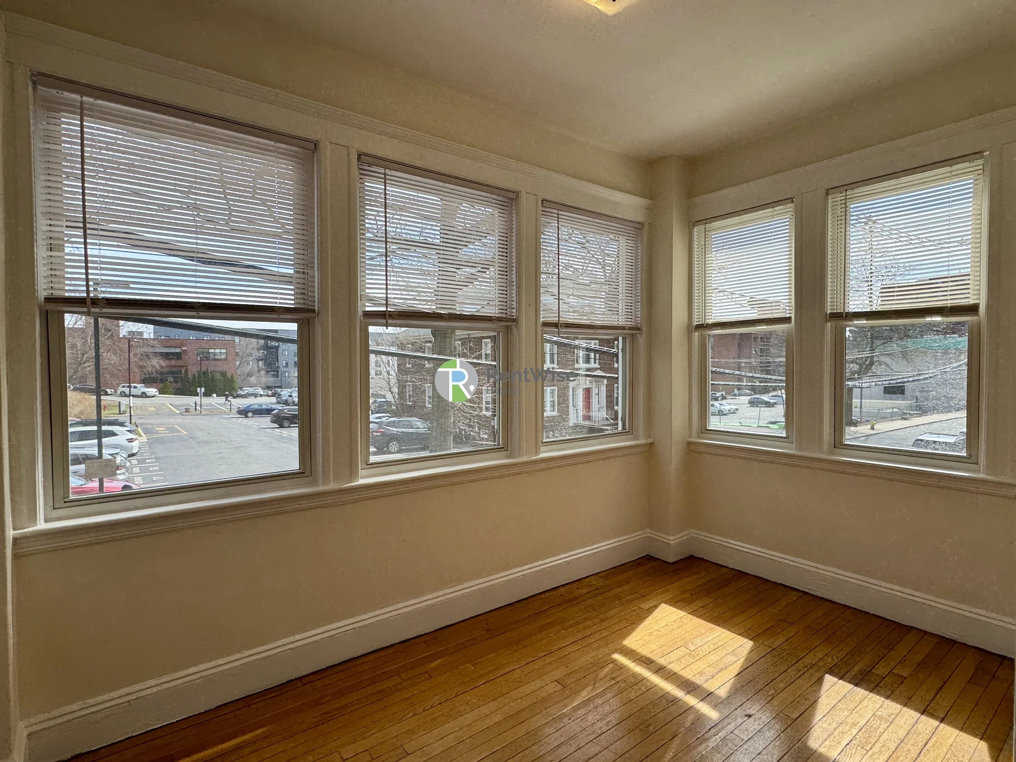 3 bed, 1 bath apartment for rent at 19 Melvin Ave Unit 4, Brighton — photo 12 of 28
