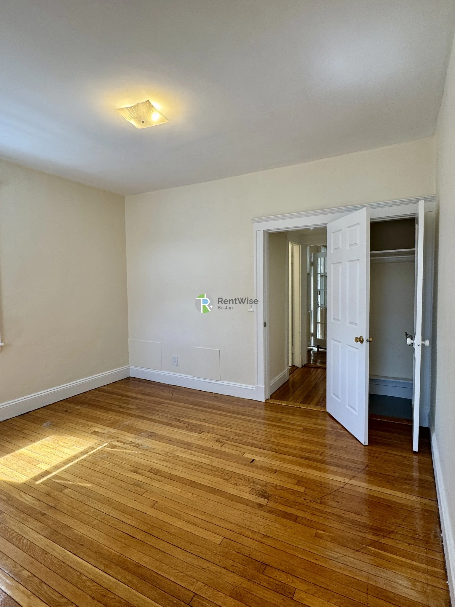 3 bed, 1 bath apartment for rent at 19 Melvin Ave Unit 4, Brighton — photo 13 of 28