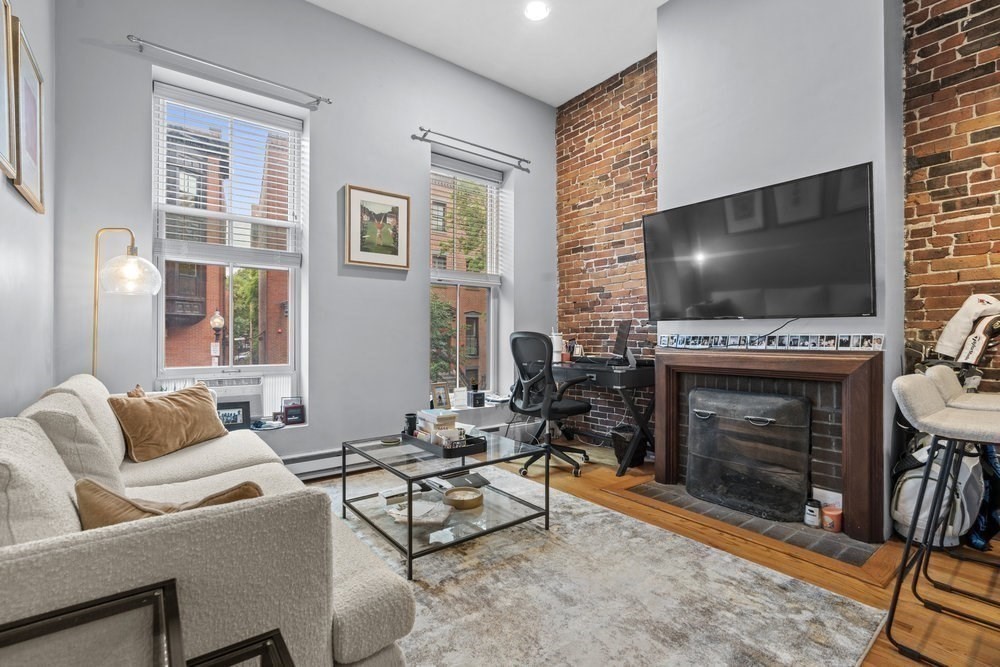 1 bed, 1 bath apartment for rent at 19 Milford St Unit 2, South End — photo 3 of 16