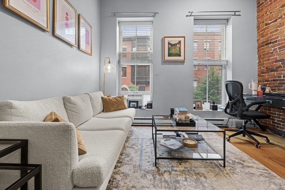 1 bed, 1 bath apartment for rent at 19 Milford St Unit 2, South End — photo 2 of 16
