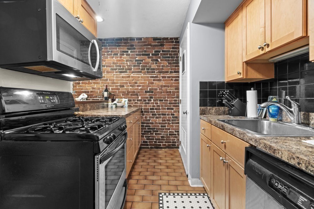 1 bed, 1 bath apartment for rent at 19 Milford St Unit 2, South End — photo 6 of 16