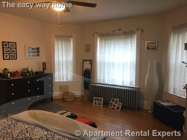 2 bed, 1 bath apartment for rent at 19 Miller Ave Unit 2, North Cambridge — photo 9 of 13