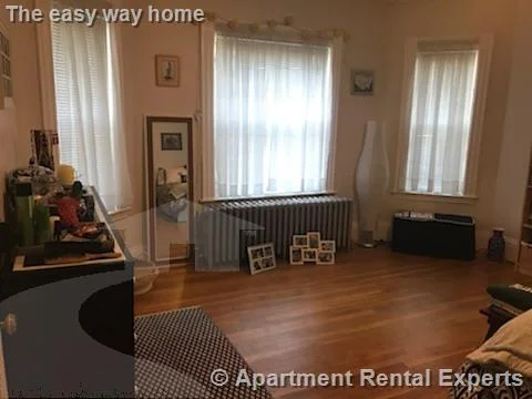 2 bed, 1 bath apartment for rent at 19 Miller Ave Unit 2, North Cambridge — photo 7 of 13