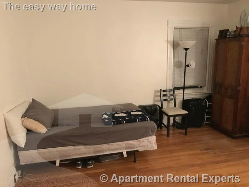 2 bed, 1 bath apartment for rent at 19 Miller Ave Unit 2, North Cambridge — photo 11 of 13