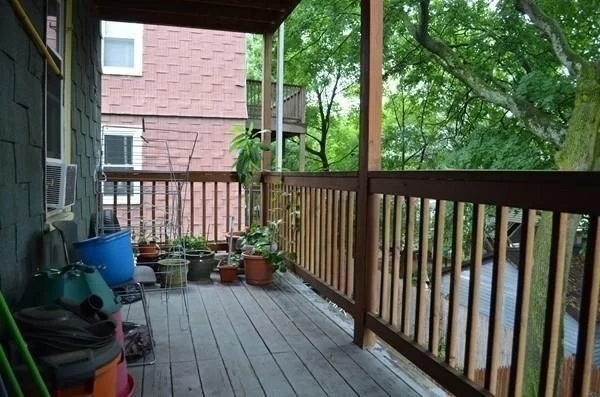 3 bed, 1 bath apartment for rent at 19 Montfern Ave Unit 3, Brighton — photo 12 of 12