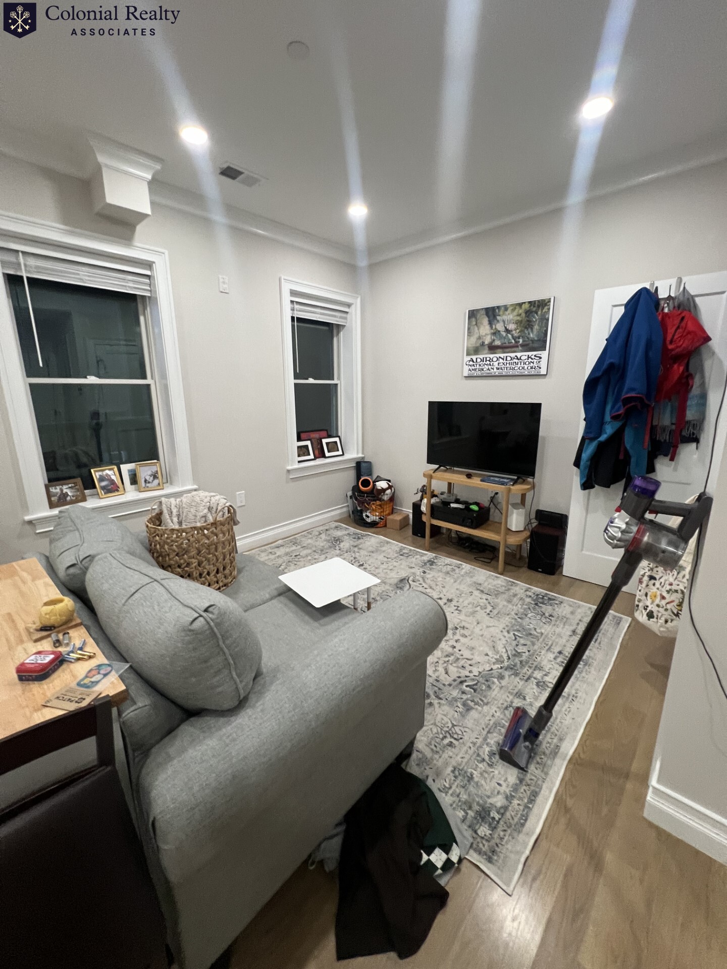 1 bed, 1 bath apartment for rent at 19 Mount Hood Rd Unit 19, Brighton — photo 3 of 10
