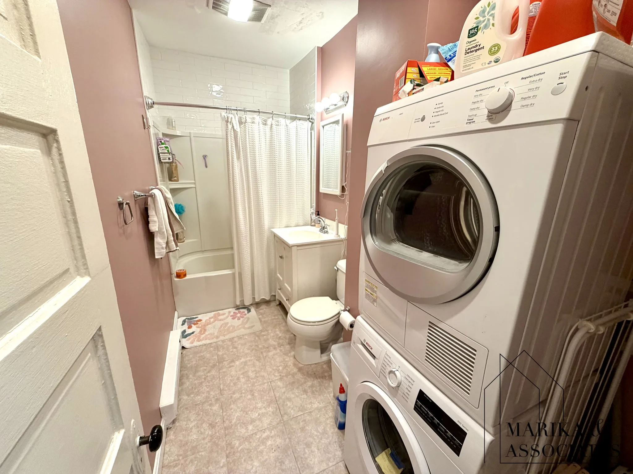 3 bed, 2 bath apartment for rent at 19 Netherlands Rd Unit 3, Riverway Island — photo 11 of 23