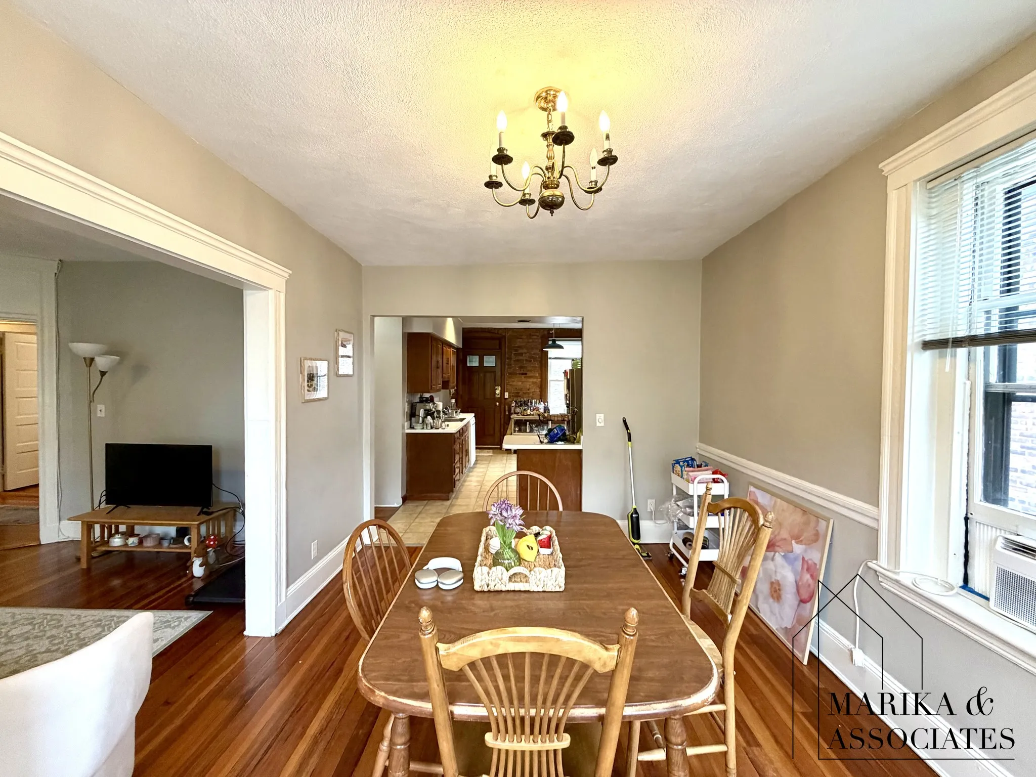 3 bed, 2 bath apartment for rent at 19 Netherlands Rd Unit 3, Riverway Island — photo 5 of 23