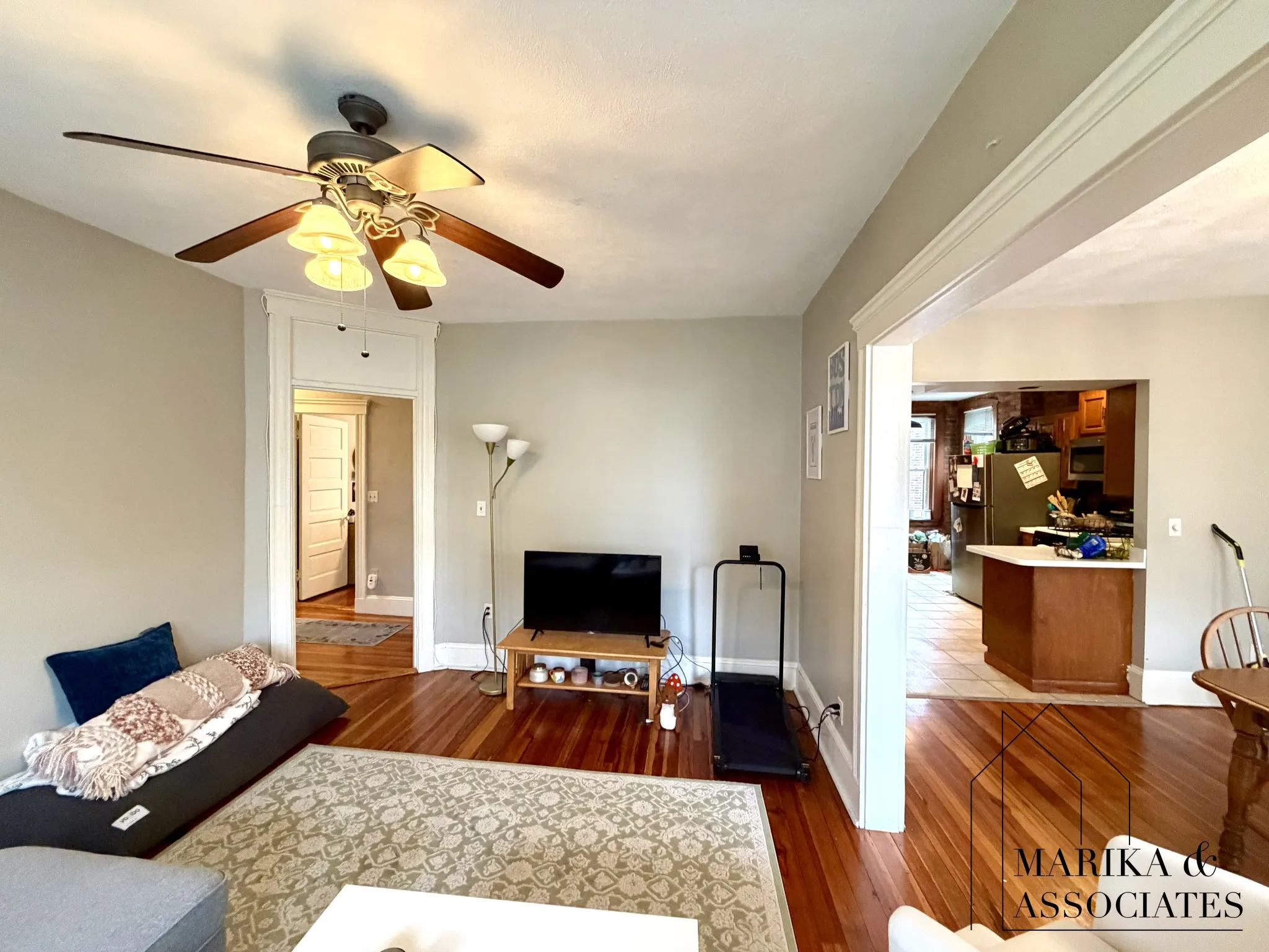 3 bed, 2 bath apartment for rent at 19 Netherlands Rd Unit 3, Riverway Island — photo 4 of 23