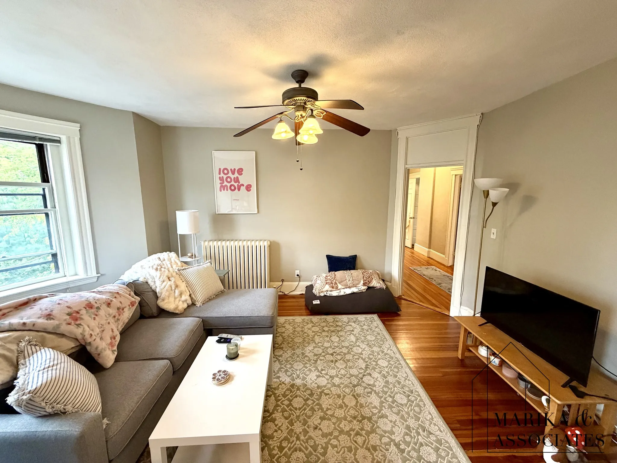 3 bed, 2 bath apartment for rent at 19 Netherlands Rd Unit 3, Riverway Island — photo 3 of 23