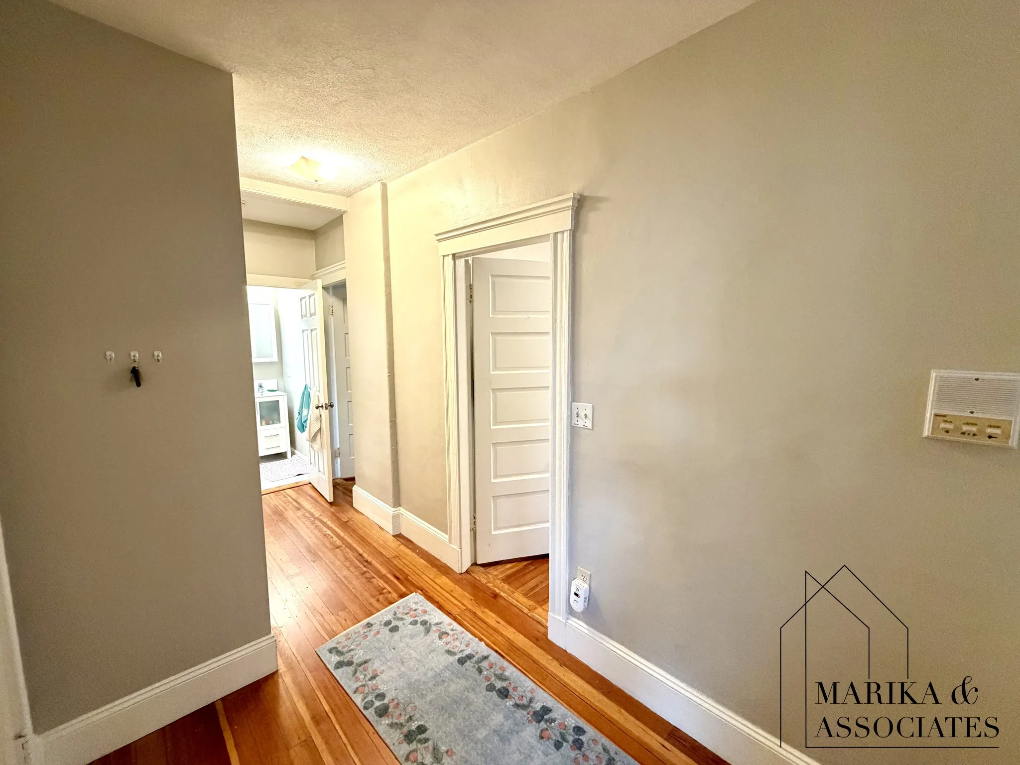 3 bed, 2 bath apartment for rent at 19 Netherlands Rd Unit 3, Riverway Island — photo 14 of 23