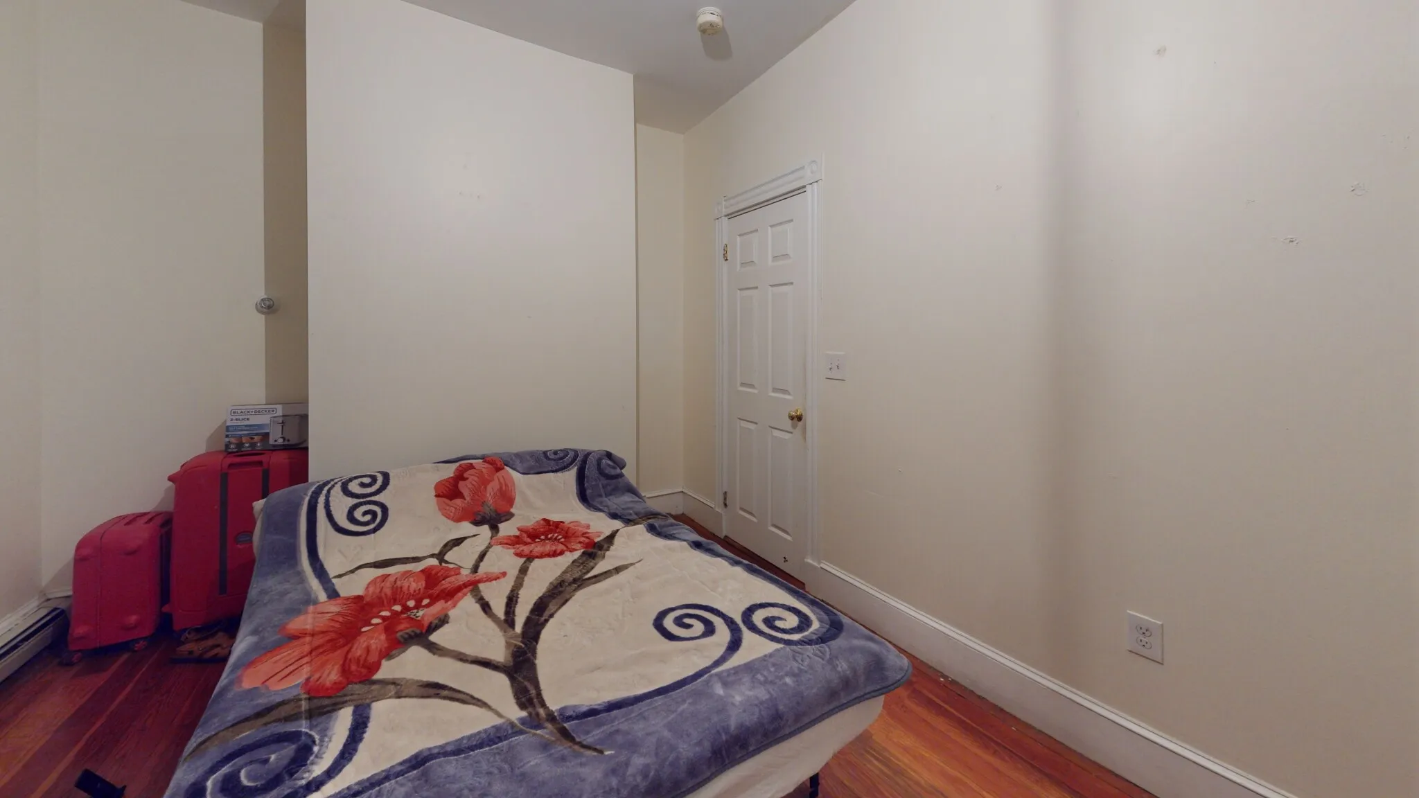 1 bed, 1 bath apartment for rent at 19 Newport St Unit 2A, Dorchester — photo 5 of 11