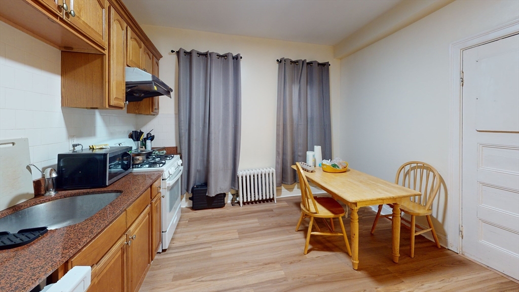 1 bed apartment for rent at 19 Newport St Unit 2C, Dorchester