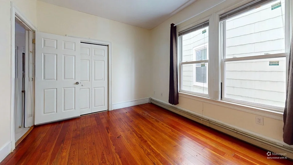 3 bed, 1 bath apartment for rent at 19 Newport Unit 2, Dorchester — photo 4 of 13