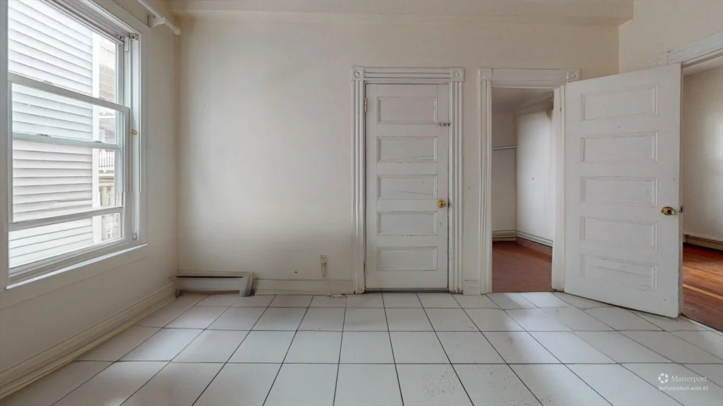 3 bed, 1 bath apartment for rent at 19 Newport Unit 2, Dorchester — photo 11 of 13