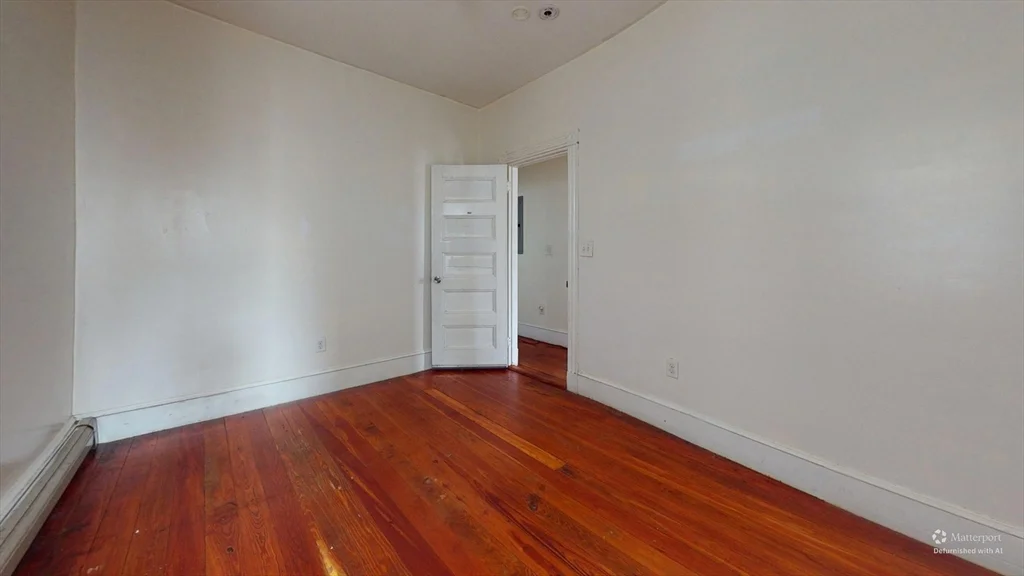 3 bed, 1 bath apartment for rent at 19 Newport Unit 2, Dorchester — photo 9 of 13