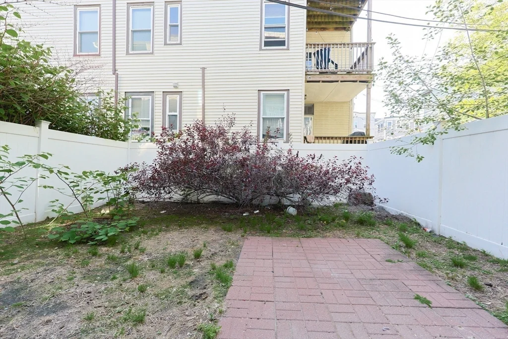 2 bed, 2 bath apartment for rent at 19 O St Unit 1, South Boston — photo 13 of 13