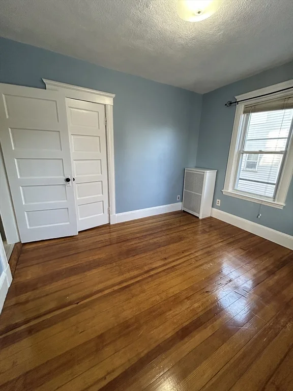 3 bed, 1 bath apartment for rent at 19 Oakland Unit 19, Watertown — photo 19 of 23