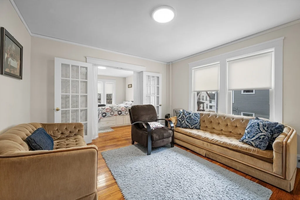 3 bed, 1 bath apartment for rent at 19 Oliver St Unit 2, Milford — photo 6 of 14