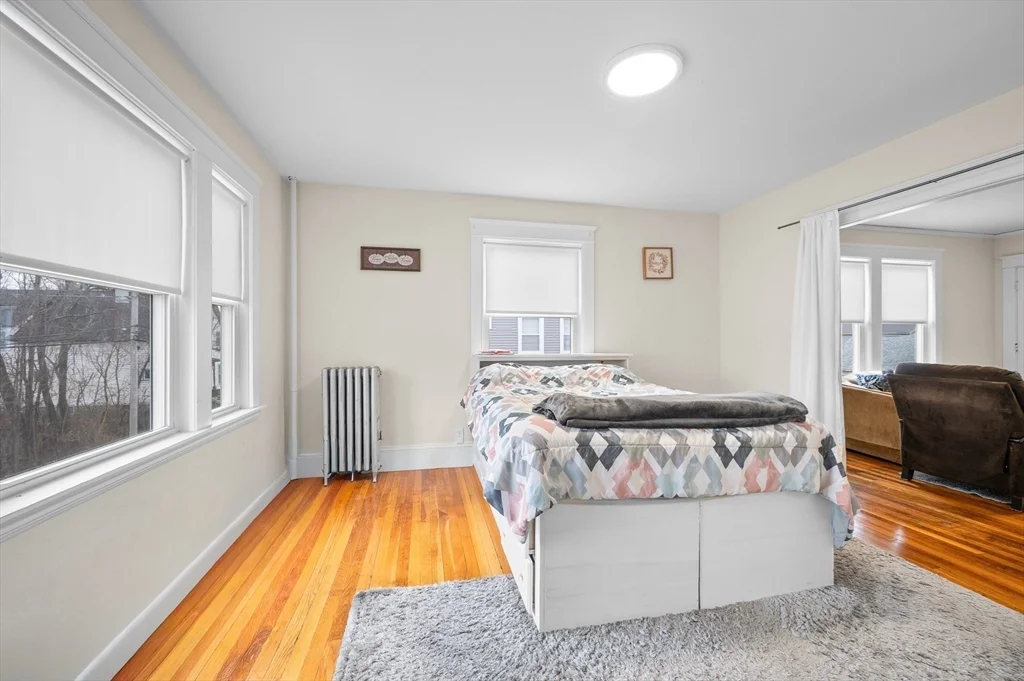 3 bed, 1 bath apartment for rent at 19 Oliver St Unit 2, Milford — photo 9 of 14