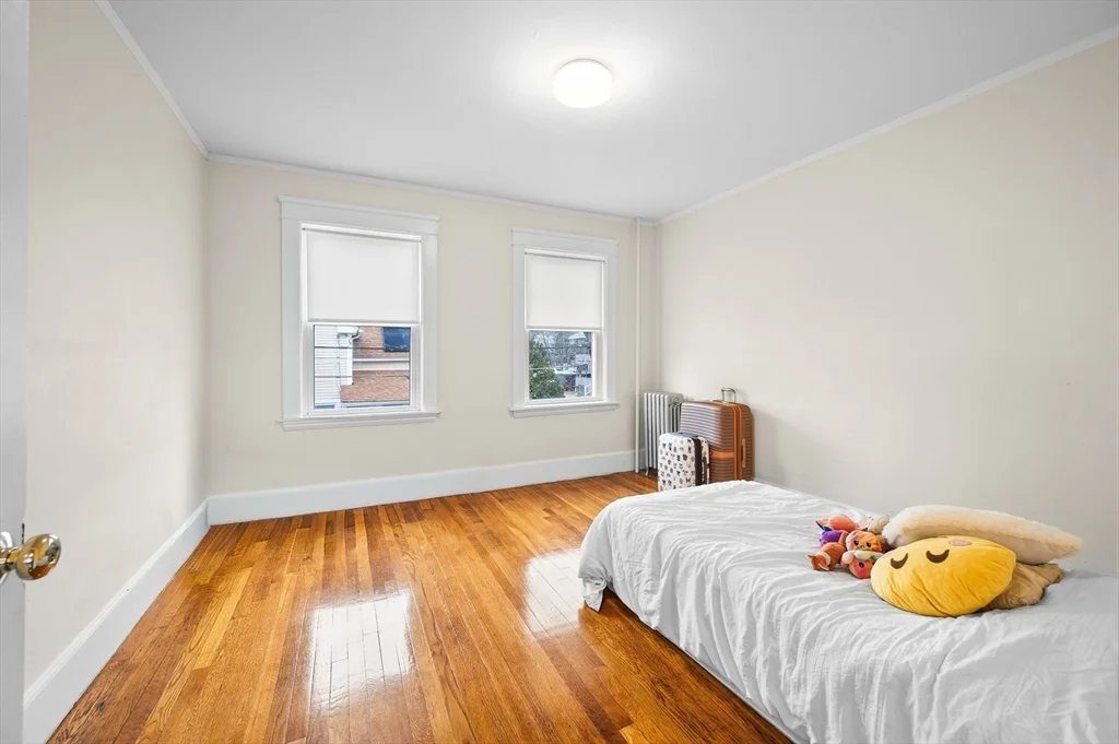 3 bed, 1 bath apartment for rent at 19 Oliver St Unit 2, Milford — photo 12 of 14
