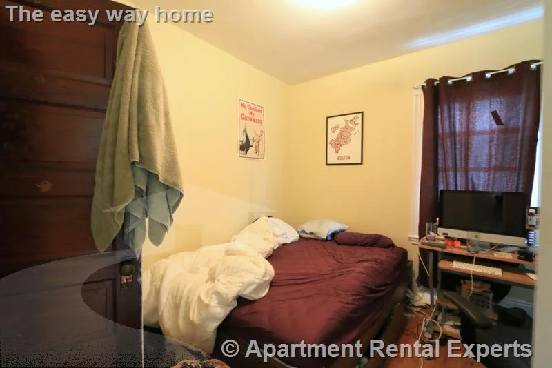 3 bed, 1 bath apartment for rent at 19 Park Ave Unit 2, Davis Square — photo 10 of 18